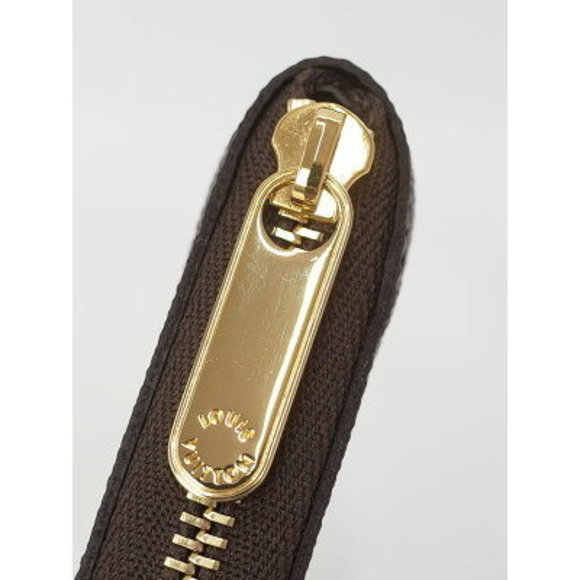 Louis Vuitton Monogram Giant Zippy Case - Picture 5 of 5